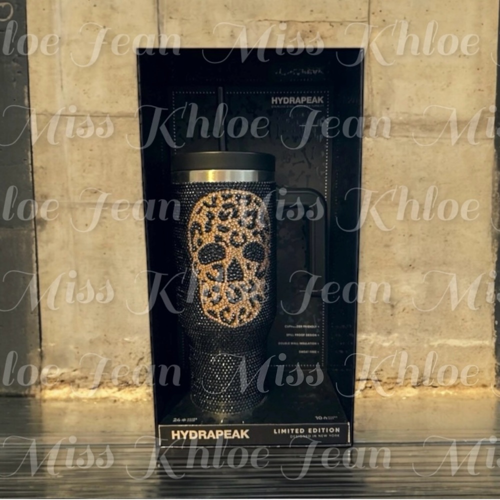- Hydrapeak Limited Edition Skull Tumbler
